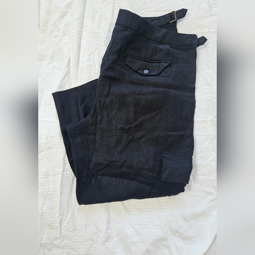 Banana Republic Dark Cargo Pants - Picture 8 of 9